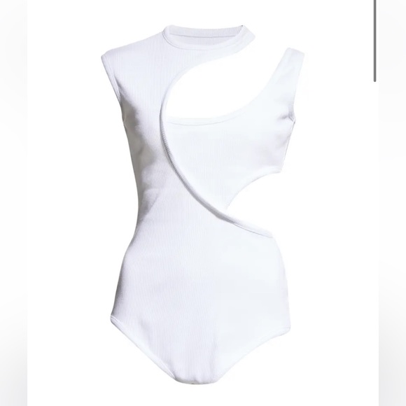 NWT A.W.A.K.E. Mode ribbed-knit bodysuit top with cut-outs Size XL - Picture 5 of 9